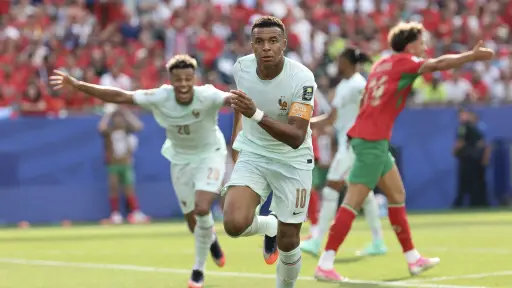 Francia, la fuerza tranquila se acerca al tercer título mundial