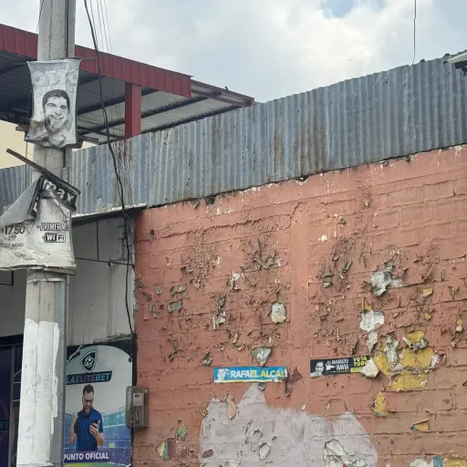 Municipio de Portoviejo advierte sanciones por colocar propaganda electoral en sitios prohibidos