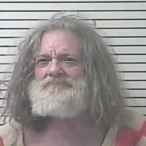 Detienen a hombre en Kentucky tras hallazgo del cuerpo de su esposa en su casa