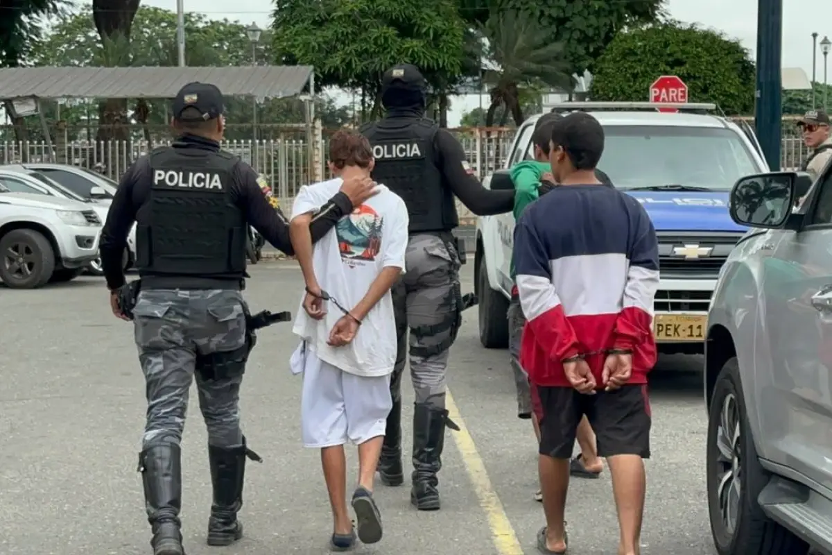 Los detenidos por la Policía., Cortesía