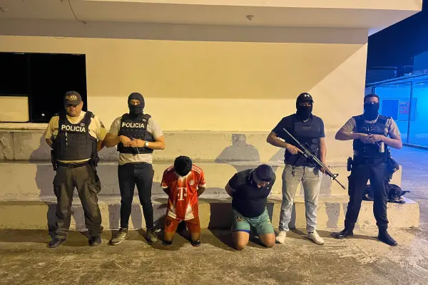 Los detenidos. ,Cortesía