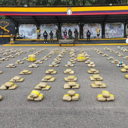 Desmantelan red de narcotráfico en Esmeraldas con millonario decomiso de marihuana