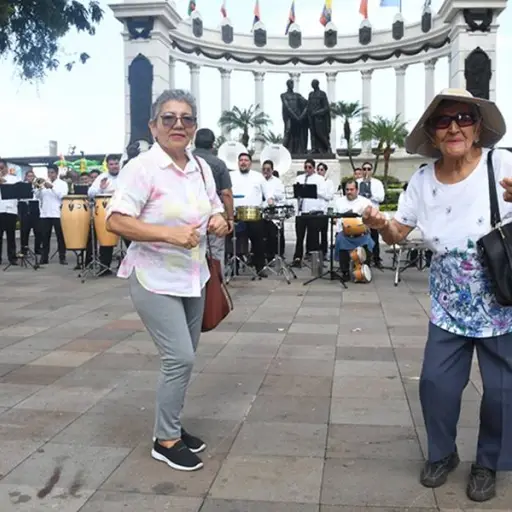 La Banda Municipal lleva música y tradición a distintos sectores de Guayaquil durante julio