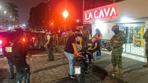El sector nocturno de Santo Domingo alza la voz: advierten pérdidas por reducción de horarios