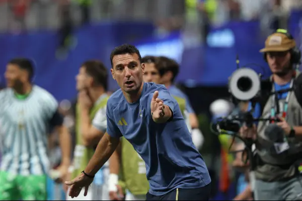 El técnico de Argentina en la zona técnica durante el partido contra Egipto. ,ODD ANDERSEN / AFP