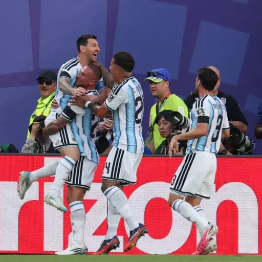 Argentina derrota 3-1 a Suiza en la prórroga y avanza a las semifinales del Mundial 2026