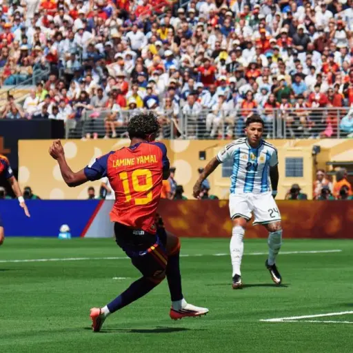 EN VIVO: Argentina y España empatan 0-0 tras un primer tiempo intenso en la final del Mundial