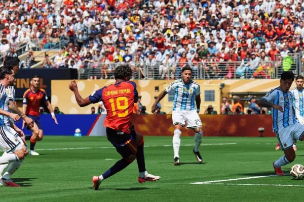 EN VIVO: Argentina y España empatan 0-0 tras un primer tiempo intenso en la final del Mundial.