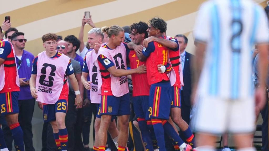 España se corona campeona del Mundial 2026 tras vencer a Argentina en una final dramática