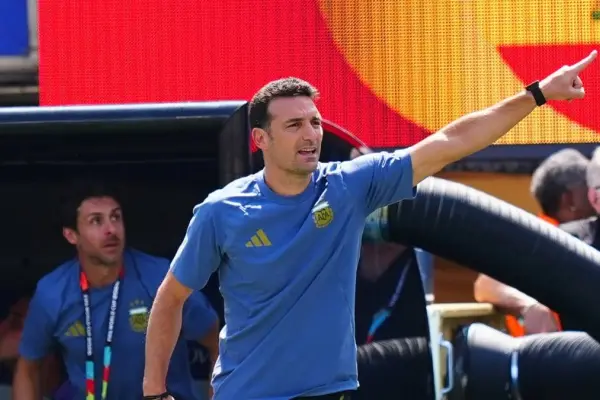 Lionel Scaloni, DT de Argentina, tras perder la final del Mundial: “Hay que levantarse otra vez”.