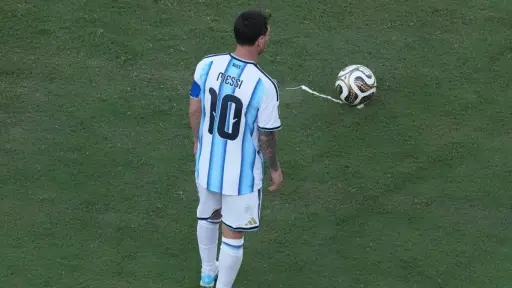 Récord de Lionel Messi: jugó su tercera final mundialista y fue titular en todas