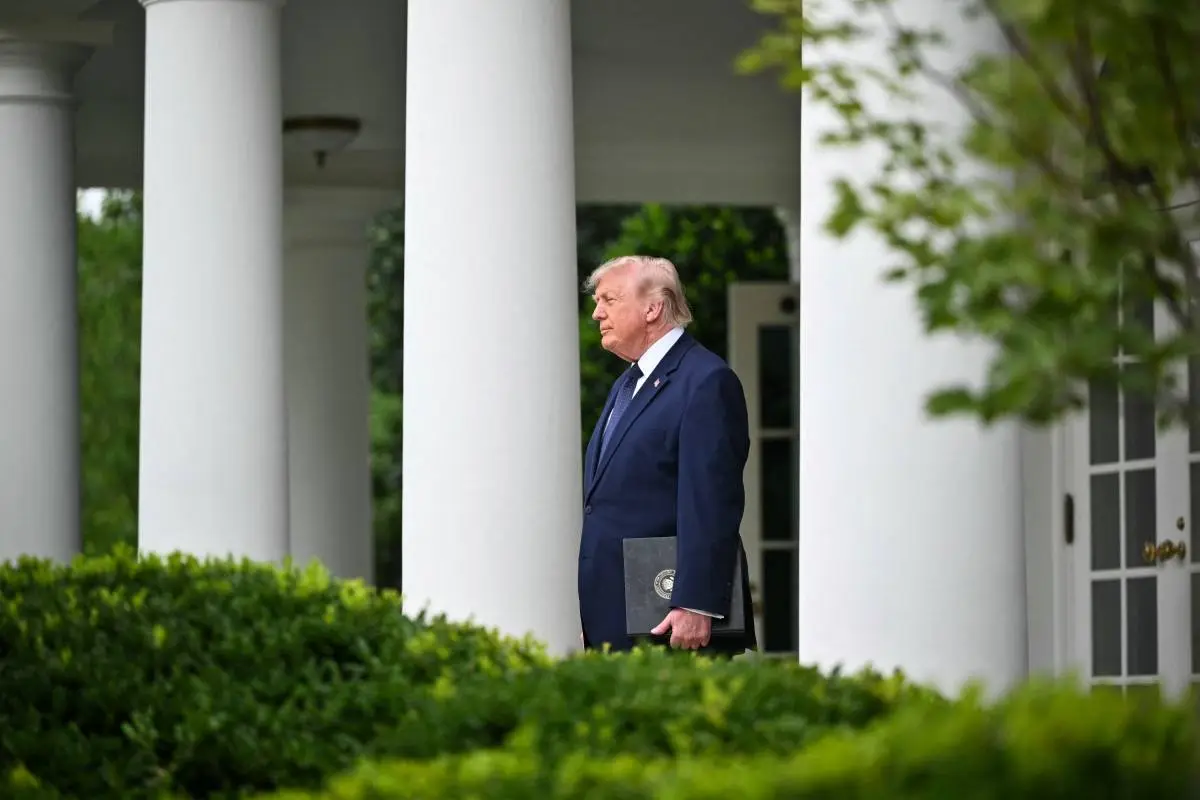 Donald Trump, presidente de Estados Unidos en una de sus apariciones en la Casa Blanca, símbolo del poder norteamericano. (Foto Manndel Ngan / AFP), Foto: AFP