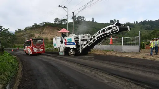 Avances en las Vías del Bicentenario impulsan la conectividad de Manabí