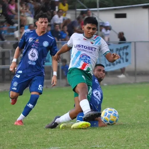 ¡Arde la Segunda Categoría! Cuatro clubes toman ventaja en una dramática carrera hacia el cuadrangular final