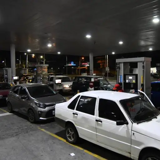 ¿Suben los precios de los combustibles en Ecuador? Así podrían quedar los nuevos valores de la gasolina