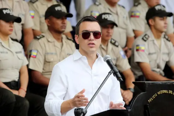 El Gobierno de Ecuador abre convocatoria de empleo con salario de 1.212 dólares, estos son los requisitos.