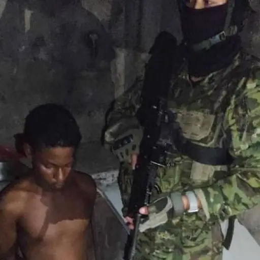 Dos detenidos y municiones: así fue una intervención militar en Pedernales