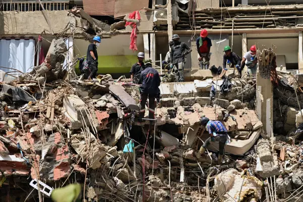Más de 180 horas bajo tierra: la carrera contra el tiempo para rescatar a un hombre en Venezuela