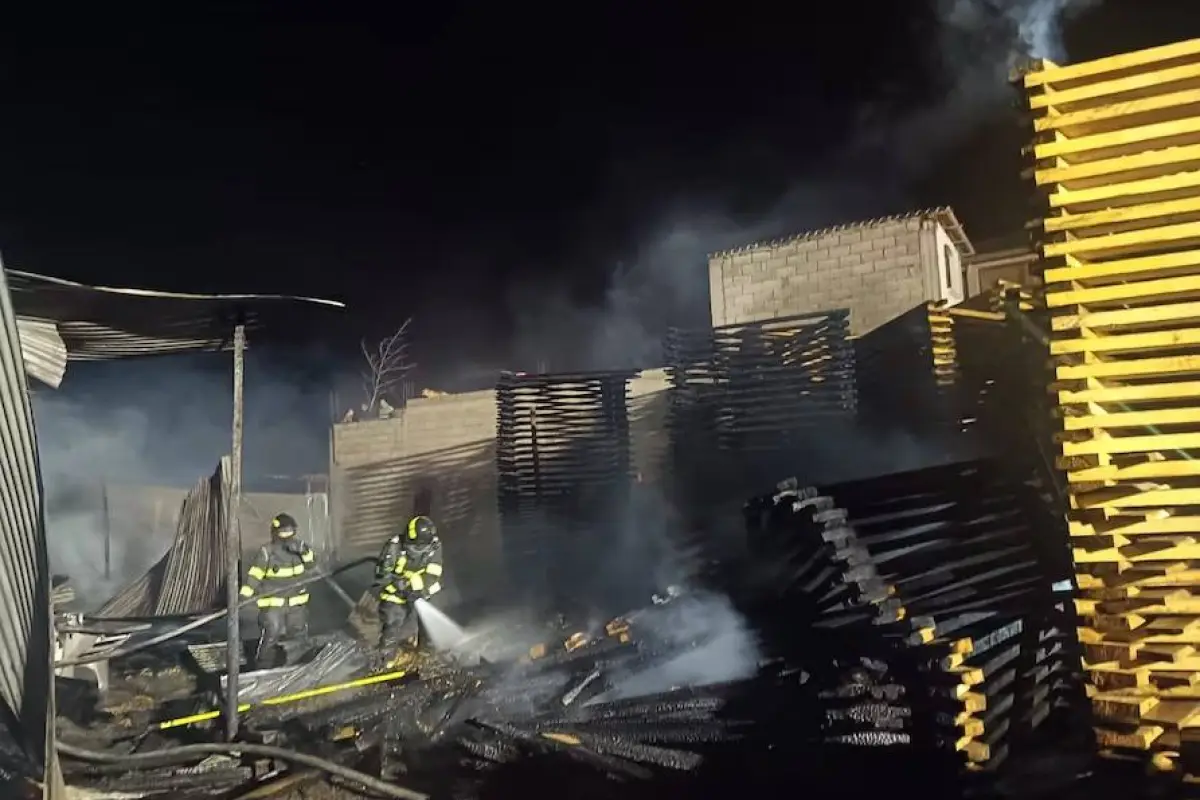 Los bomberos llegaron a la emergencia., Cortesía
