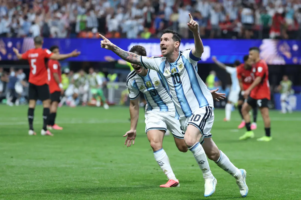 Messi marcó el gol del empate y Enzo Fernández puso la de la victoria., THOMAS COEX / AFP