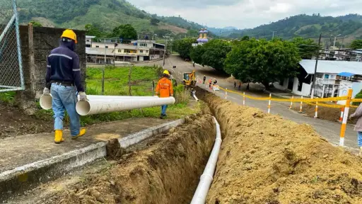 Instalan el primer kilómetro de tubería del proyecto HIDRO Esperanza en Bolívar