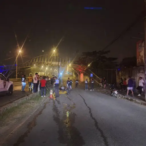 Madrugada trágica: dos jóvenes fallecieron en diferentes sectores de Santo Domingo