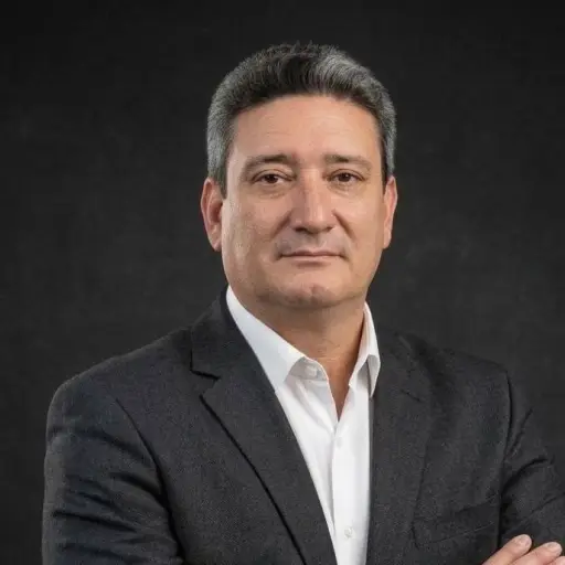 CNE designa a Roberto Pinargote Aveiga como director encargado de la Delegación Provincial Electoral de Manabí
