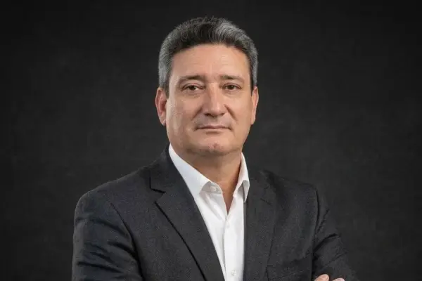 El abogado Roberto Pinargote Aveiga es el director encargado de la Delegación Provincial Electoral de Manabí.  ,Foto: Cortesía