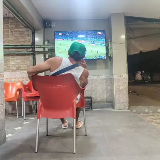 El fútbol, más allá del marcador: cuatro historias que explican por qué apasiona al mundo