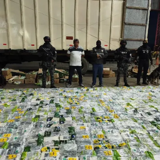 El destino era Europa: cargamento de cocaína estaba oculto en cajas de fruta en Puerto Bolívar 