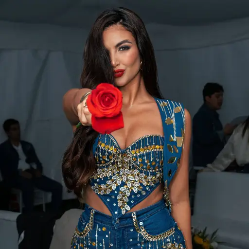 Dayanara se prepara para el concierto más importante de su carrera con un intenso entrenamiento físico y vocal