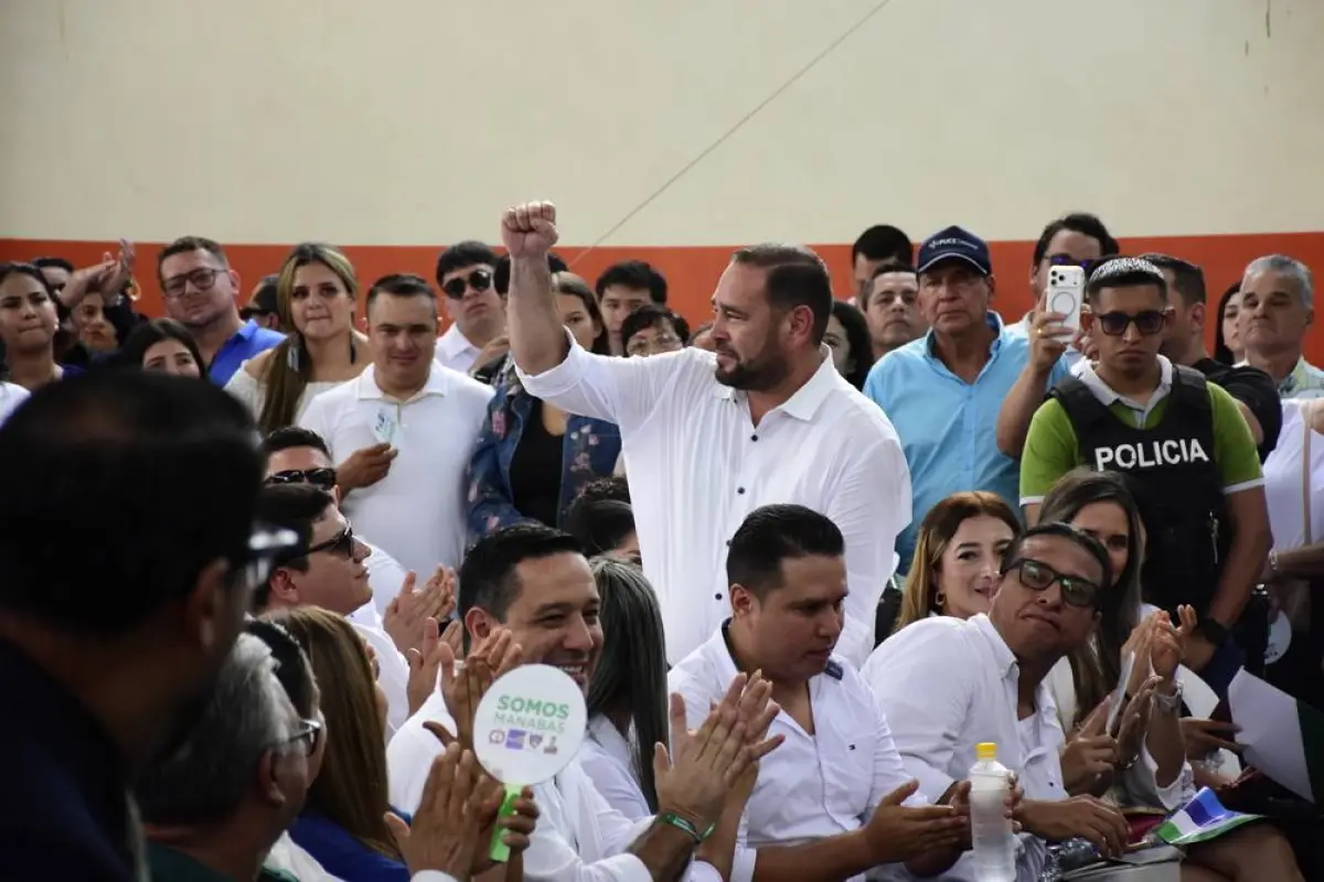 Héctor Párraga en el sucesor de Javier Pincay como precandidato a Elecciones Seccionales.