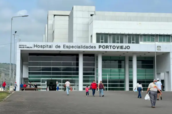 El Hospital de Especialidades abrió sus puertas en mayo de 2018. ,El Diario