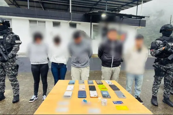 Los detenidos junto a las evidencias incautadas fueron presentadas por la Policía. ,Cortesía