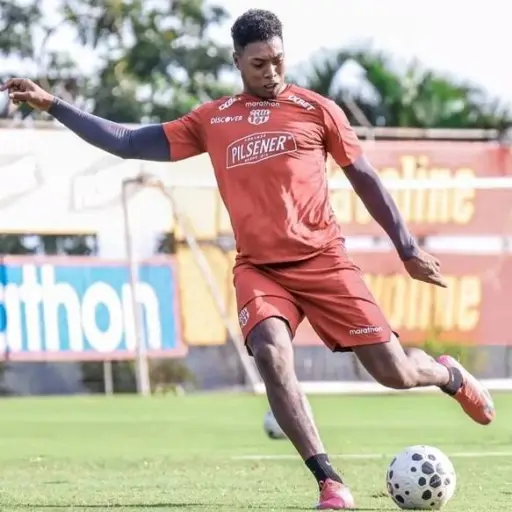 Barcelona SC oficializa la salida de Jean Carlos Montaño e incorpora nuevos refuerzos para la temporada 2026