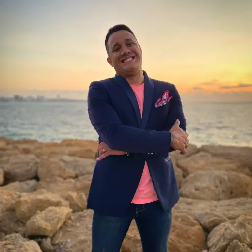 Carlos José Matamoros revela otra dura batalla: “También fui adicto al sexo y a la pornografía”