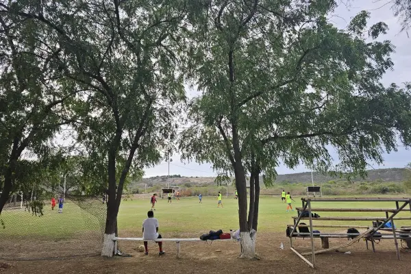 San Juan de Manta pasó de ser una zona productora de carbón a un polo de canchas y semilleros deportivos. ,El Diario
