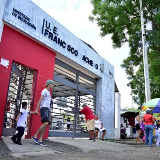 Seguridad en escuelas de Manabí: Ministerio anuncia medidas y gremios piden mayor intervención