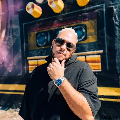 Jay Music presenta una versión urbana del clásico “La Ventanita”