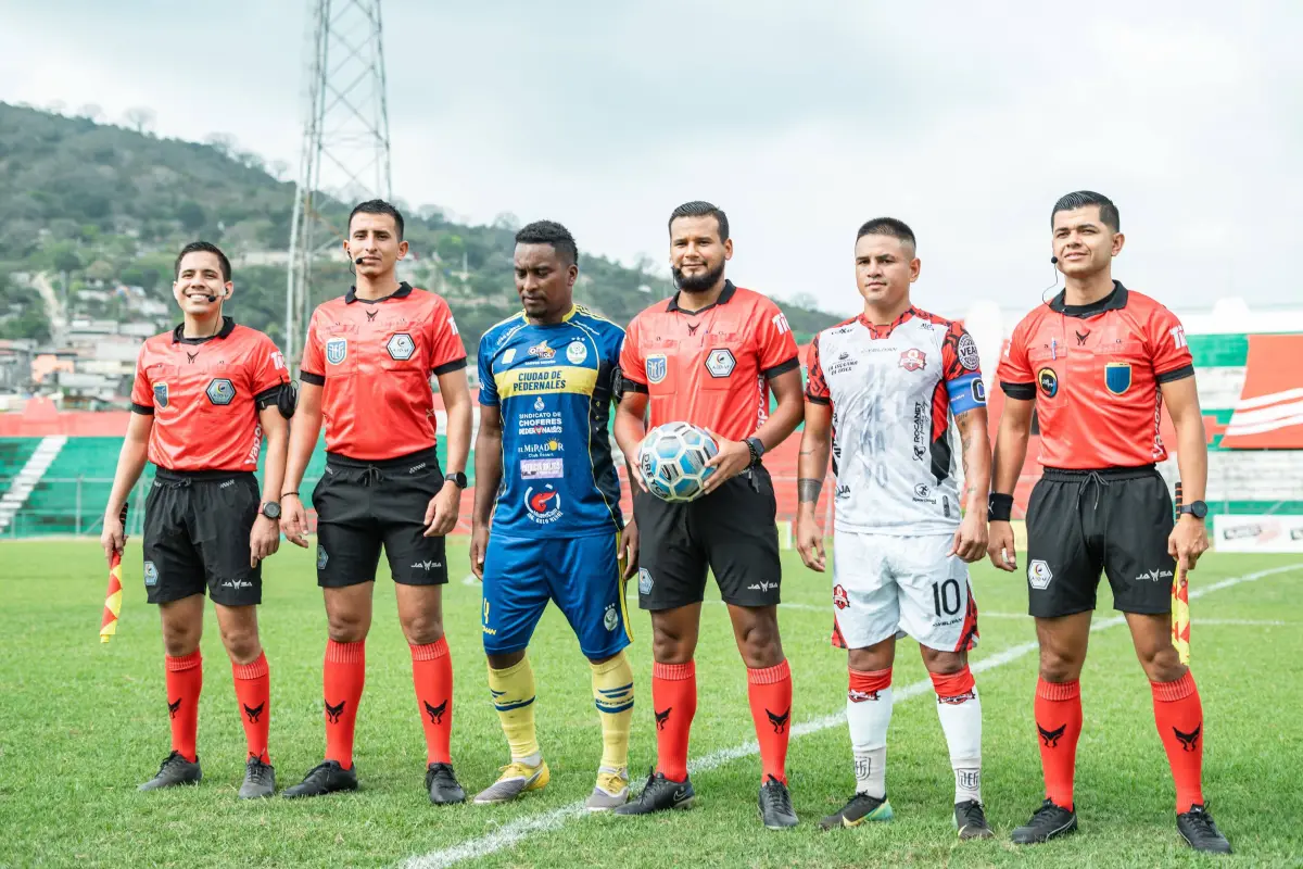 El club 11 de Mayo superó a Ciudad de Pedernales en el Reales Tamarindos