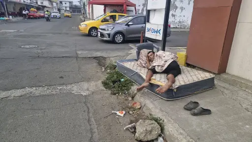 Las calles también hablan: cuatro historias que retratan las contradicciones, los recuerdos y el orgullo de Manta