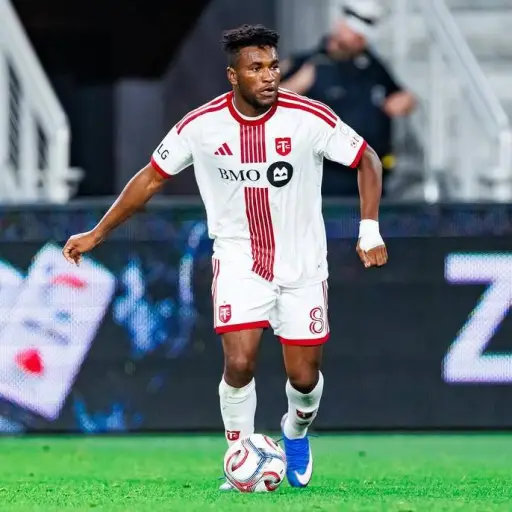 José Cifuentes finaliza su préstamo en Toronto FC y regresa a Rangers de Escocia para ser evaluado