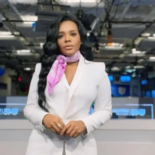 La periodista Hellen Quiñónez regresa a la televisión ecuatoriana; fue presentada como la nueva presentadora de Ecuavisa