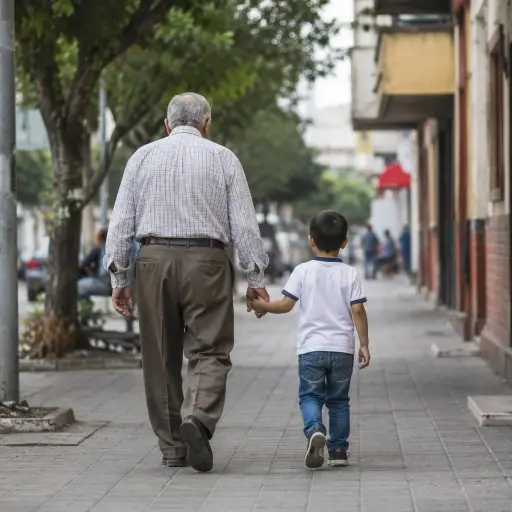 Ecuador entra en la era de las familias pequeñas por el alto costo de criar hijos