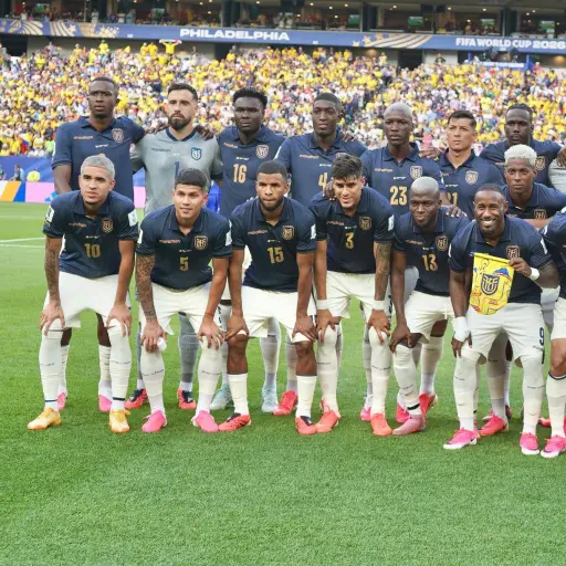 Se mueve el mercado: Diez futbolistas ecuatorianos buscan nuevo destino en Europa