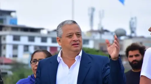 Marcos Zambrano dejará el rectorado de la universidad para candidatizarse a la Prefectura de Manabí