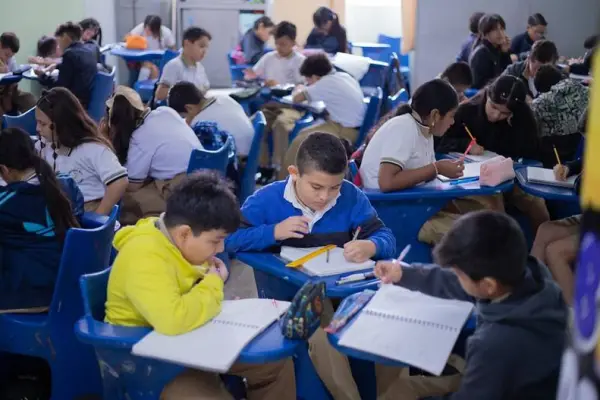 Clases en Ecuador durante el fenómeno de El Niño 2026