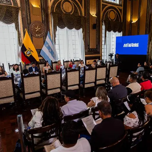 La sesión del Concejo de Guayaquil dio un giro inesperado por la salud de Aquiles Alvarez