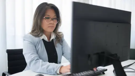 Hay trabajo en el IESS con salario de $ 3 mil: estos son los requisitos para postular