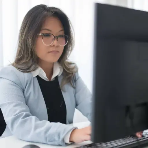 Hay trabajo en el IESS con salario de $ 3 mil: estos son los requisitos para postular